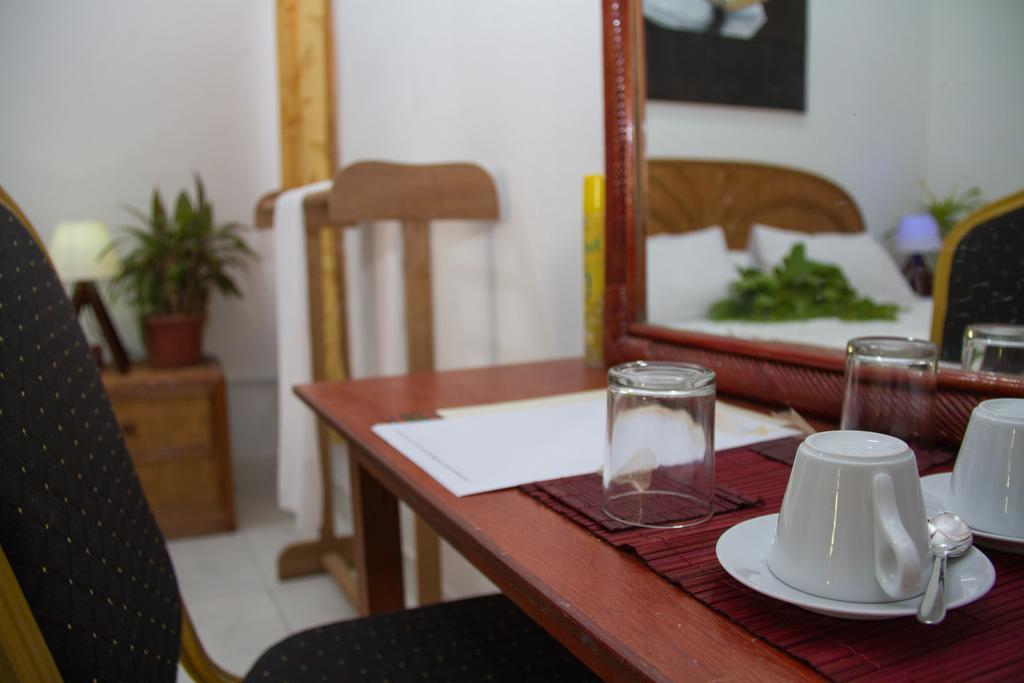 Alvi Star Inn Thulhaadhoo Rum bild