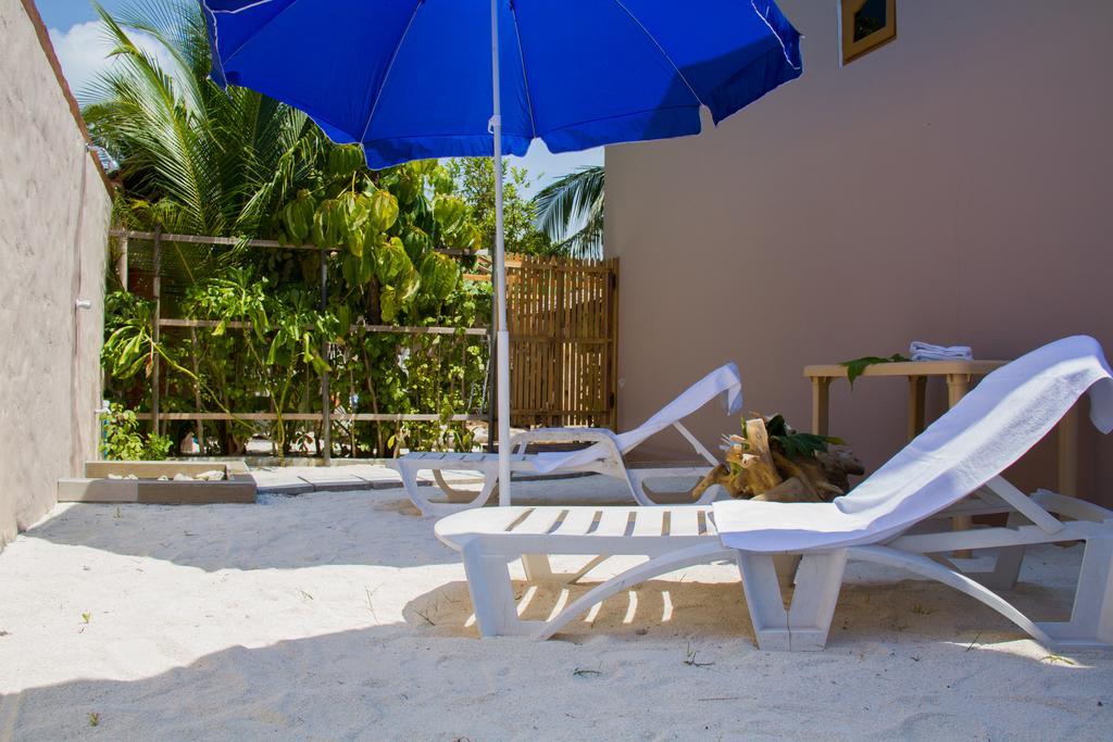 Alvi Star Inn Thulhaadhoo Exteriör bild