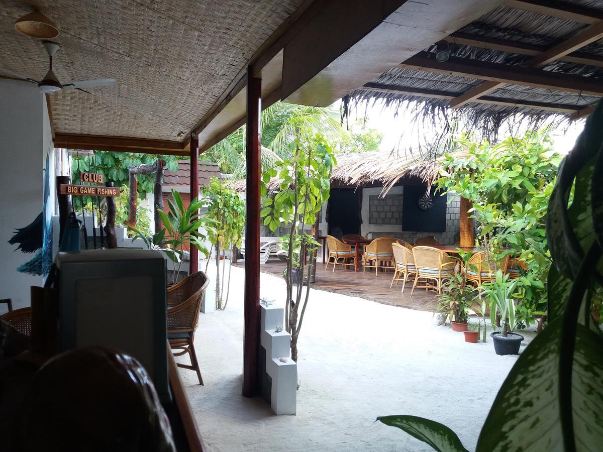Alvi Star Inn Thulhaadhoo Exteriör bild