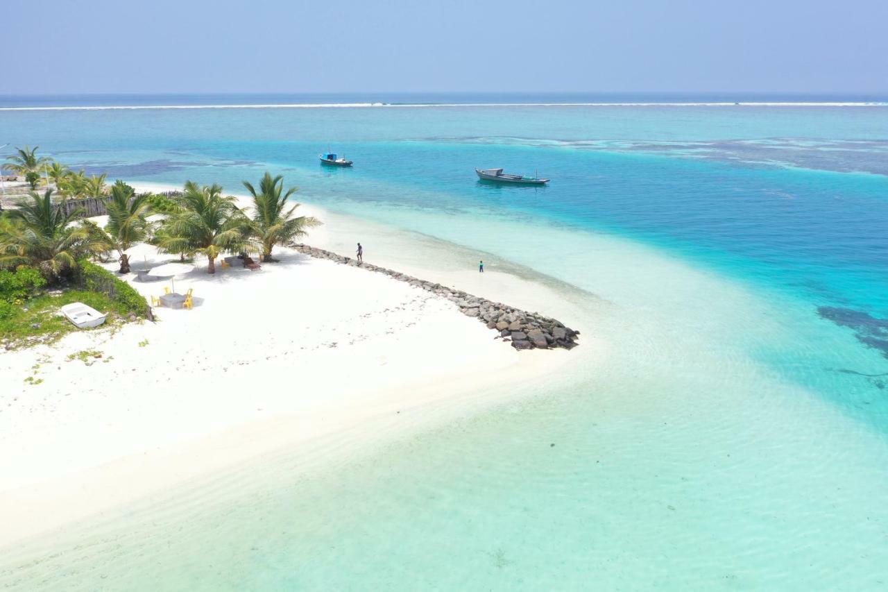 Alvi Star Inn Thulhaadhoo Exteriör bild